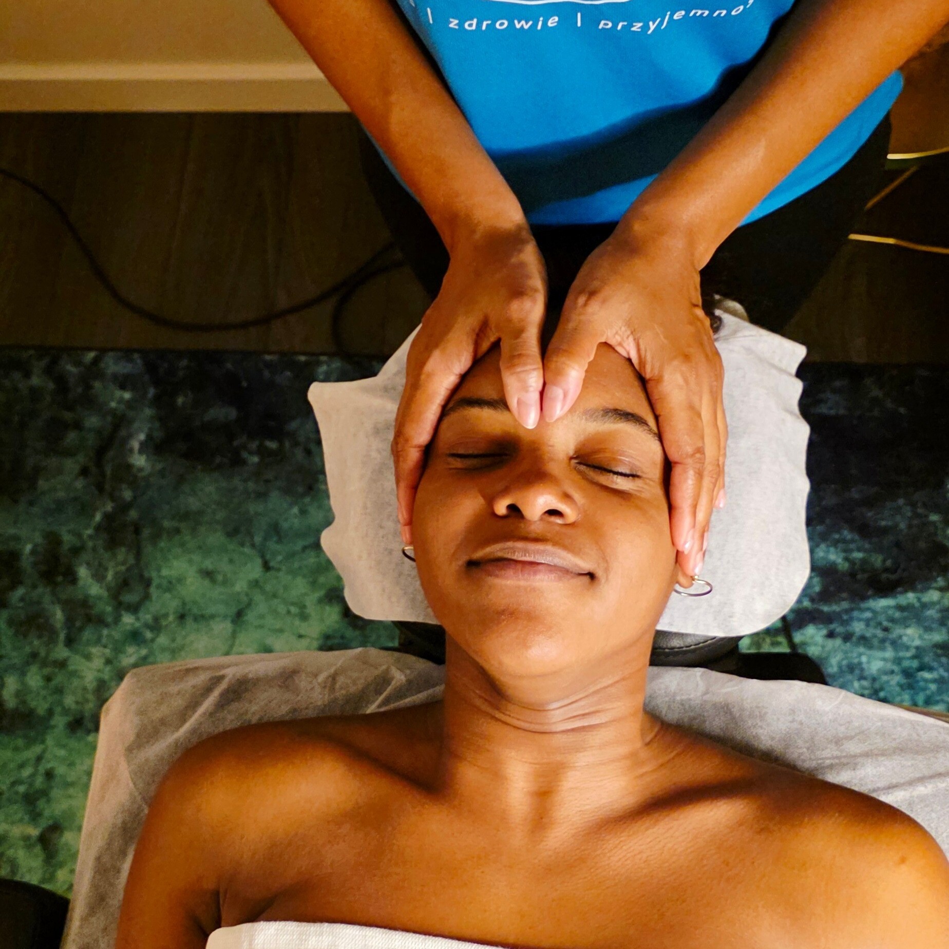 Wnętrze salonu masażu